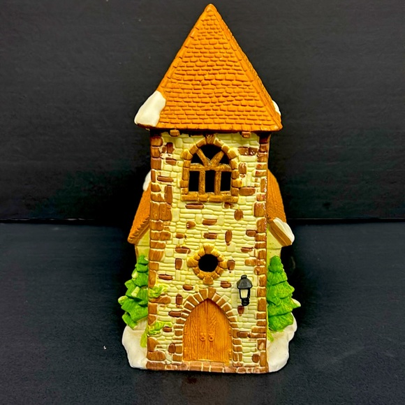 Vintage Dept 56  1985 ceramic  light up DICKENS VILLAGE CHURCH - Picture 4 of 15